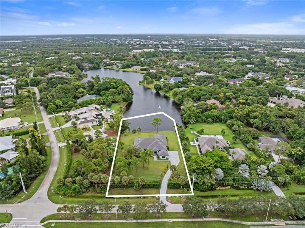 6590 Trail Blvd, Naples, photo 32
