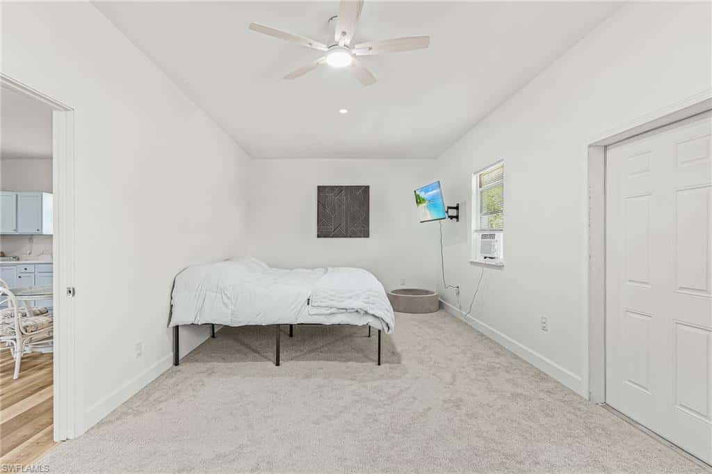 15274 Martinique Way, Bokeelia, photo 35