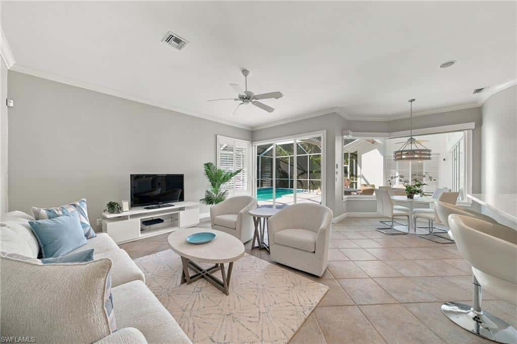 250 Golf Dr, Naples, photo 17