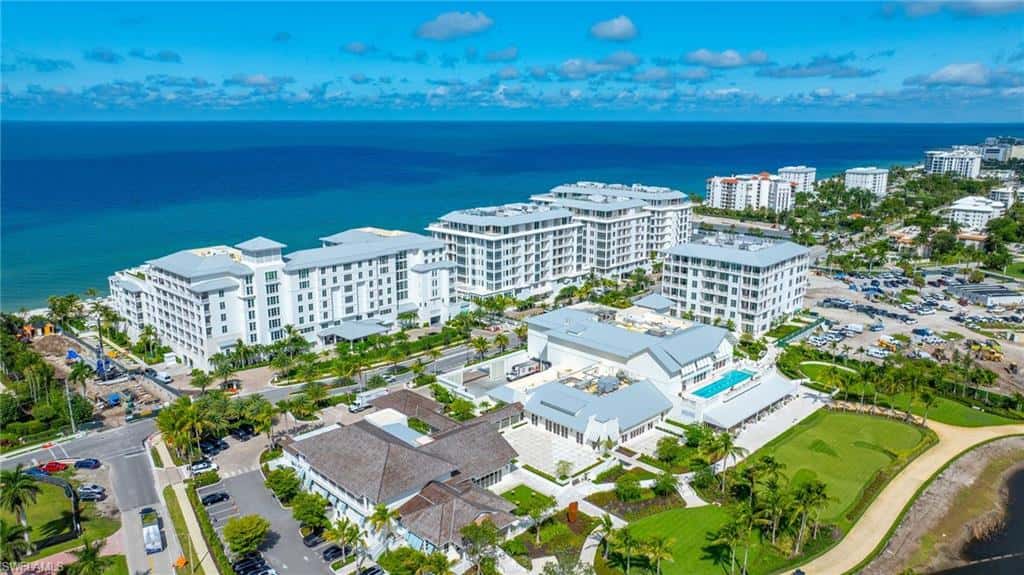 250 Golf Dr, Naples, photo 47