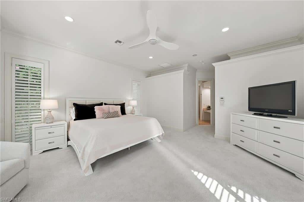 250 Golf Dr, Naples, photo 25
