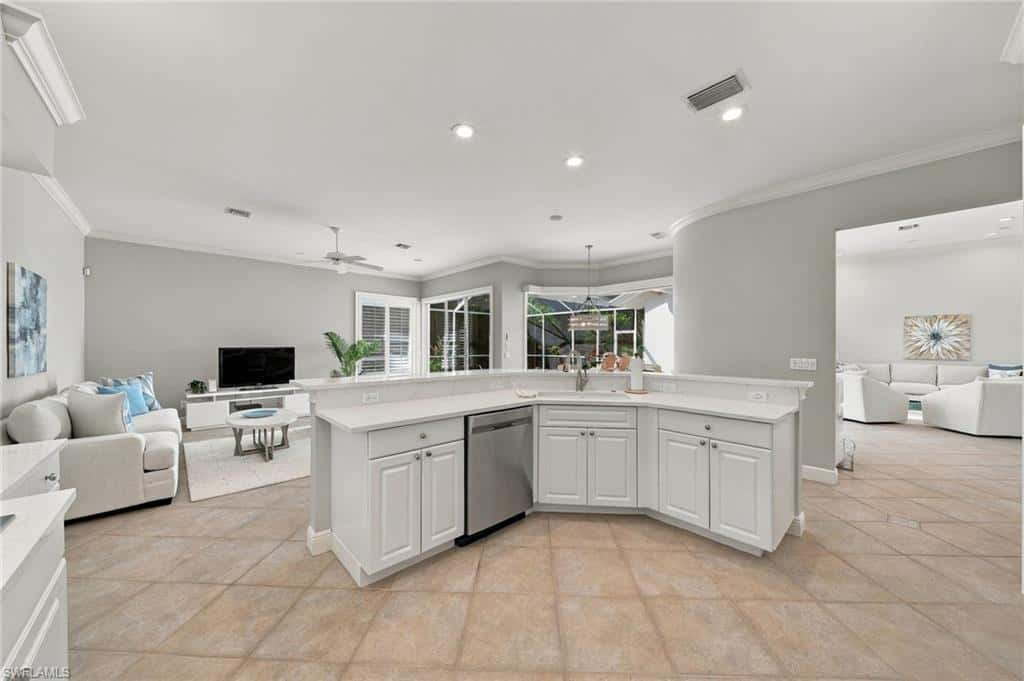 250 Golf Dr, Naples, photo 21