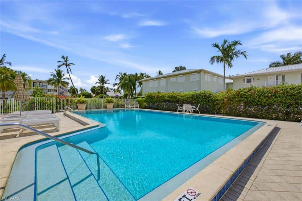 666 3rd St #202, Naples, photo 4