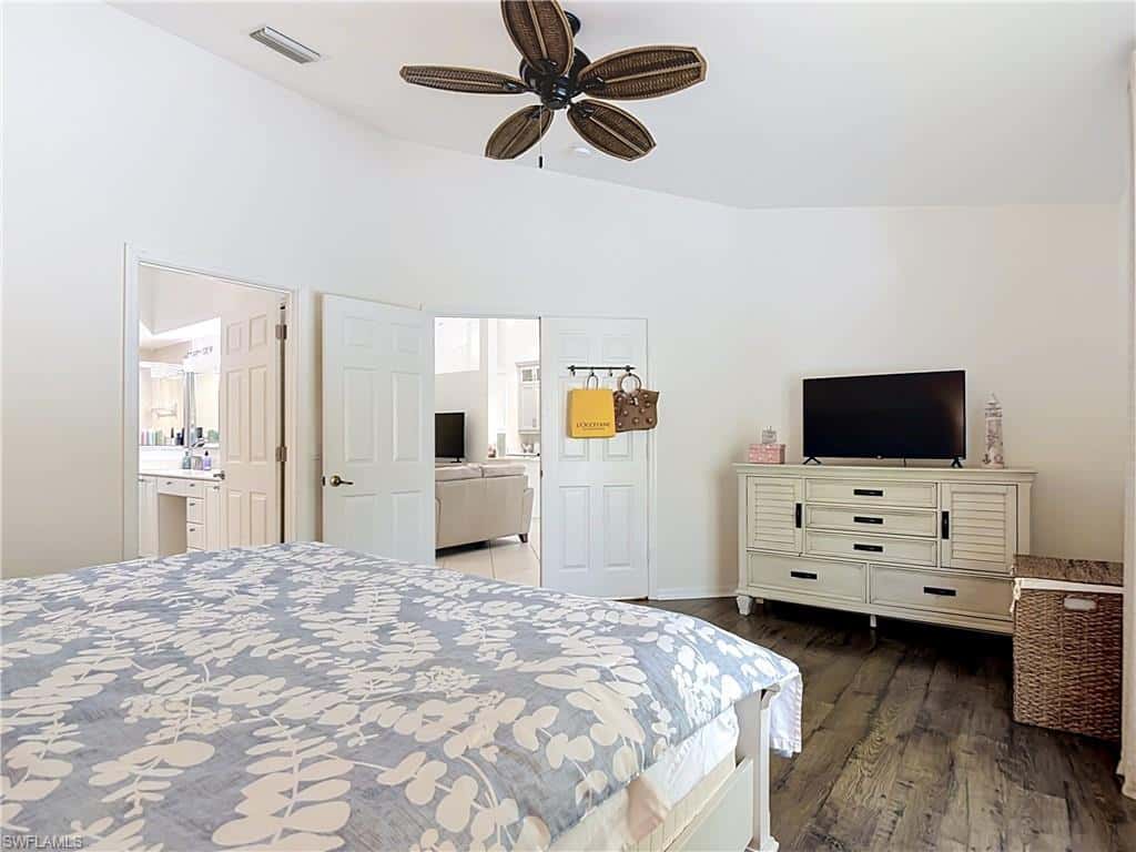 5600 Northboro Dr #201, Naples, photo 43