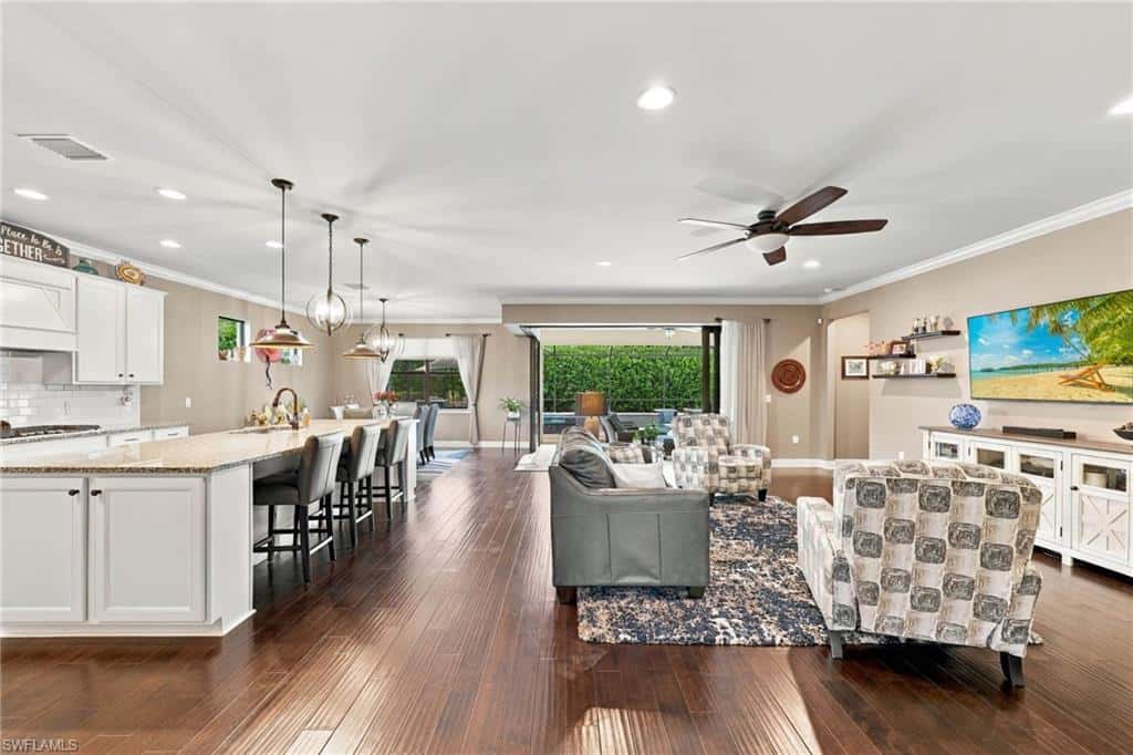 7230 Live Oak Dr, Naples, photo 5