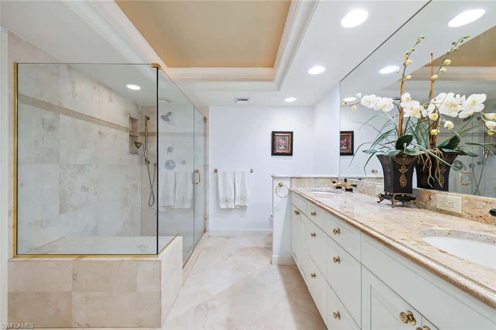 2310 Gulf Shore Blvd #112, Naples, photo 17