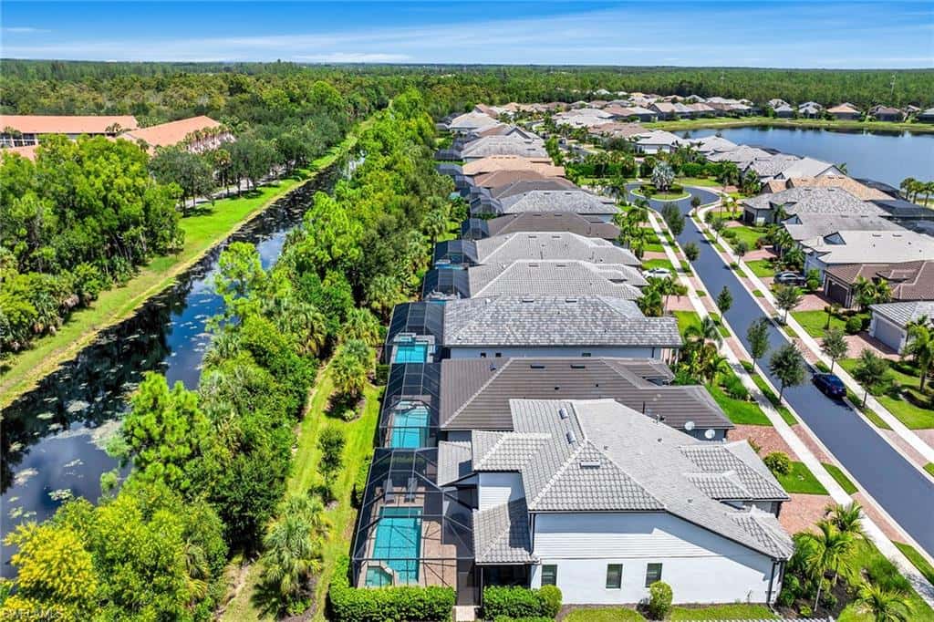 6825 Greenbriar Ct, Naples, photo 37