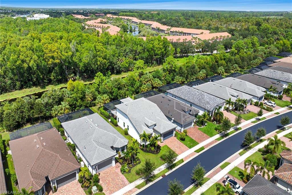 6825 Greenbriar Ct, Naples, photo 39