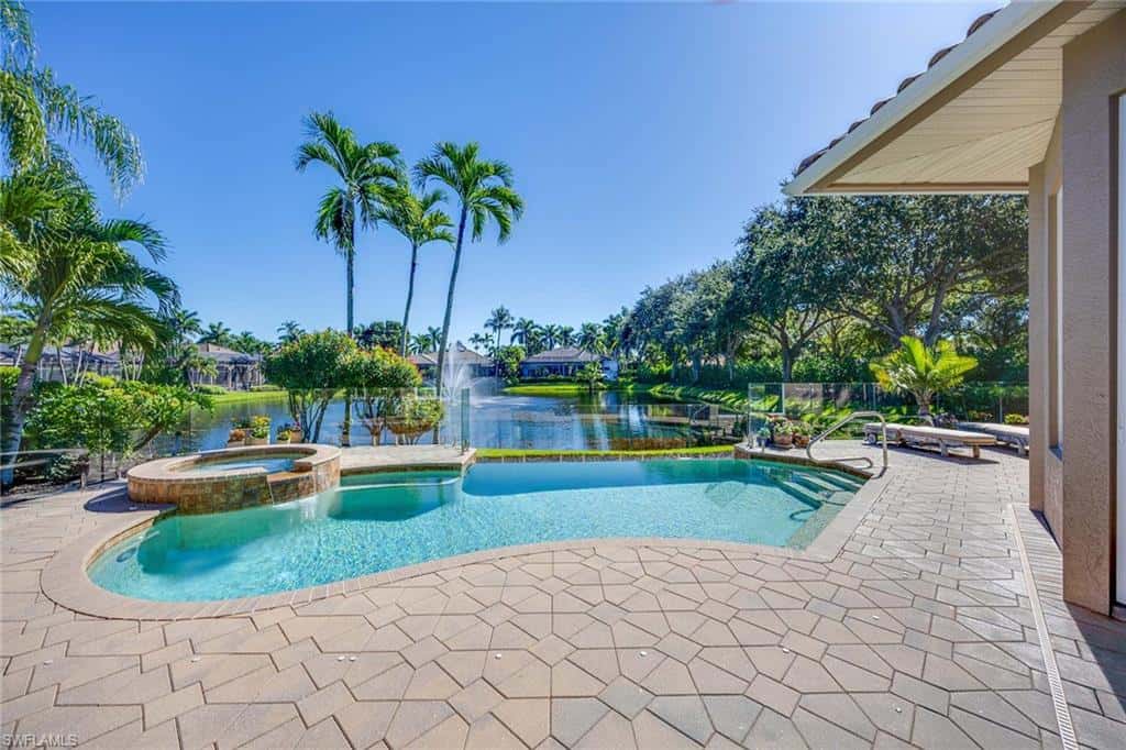 8752 Muirfield Dr, Naples, photo 34