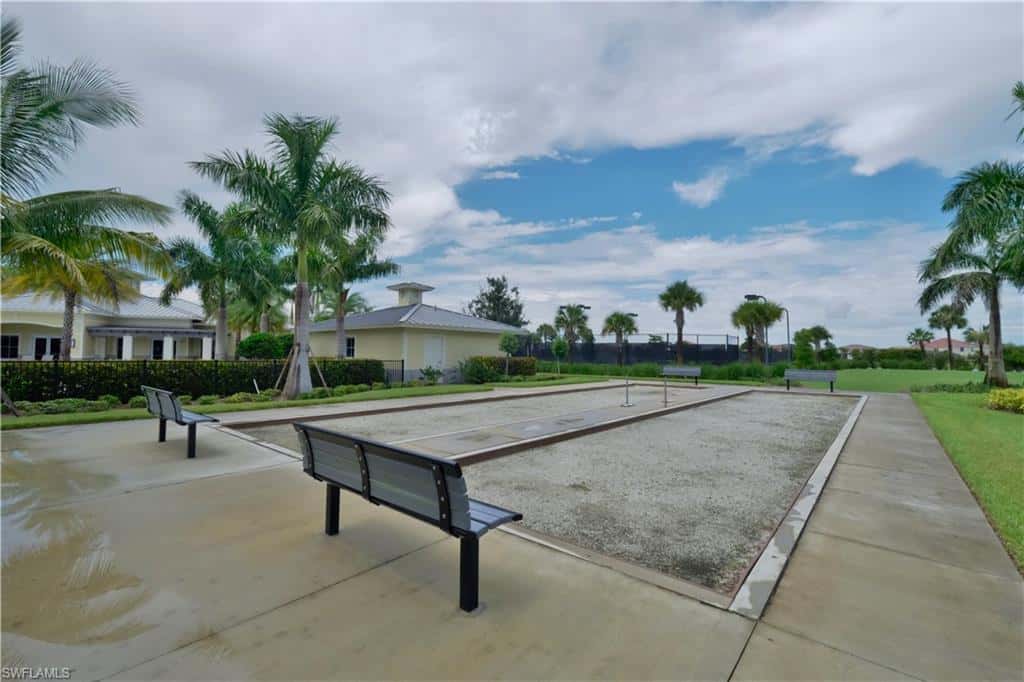 2034 Tamarron Ln, Naples, photo 47