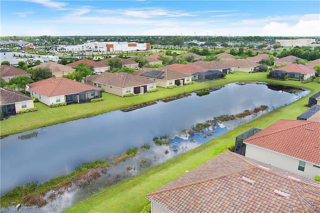2034 Tamarron Ln, Naples, photo 30