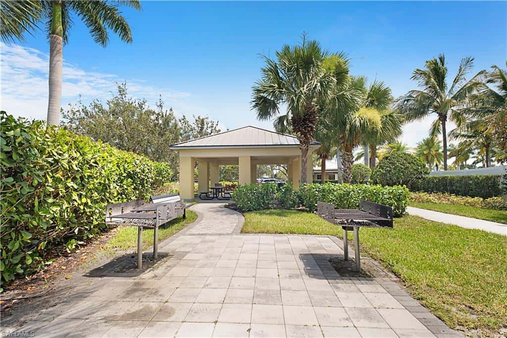 2034 Tamarron Ln, Naples, photo 38