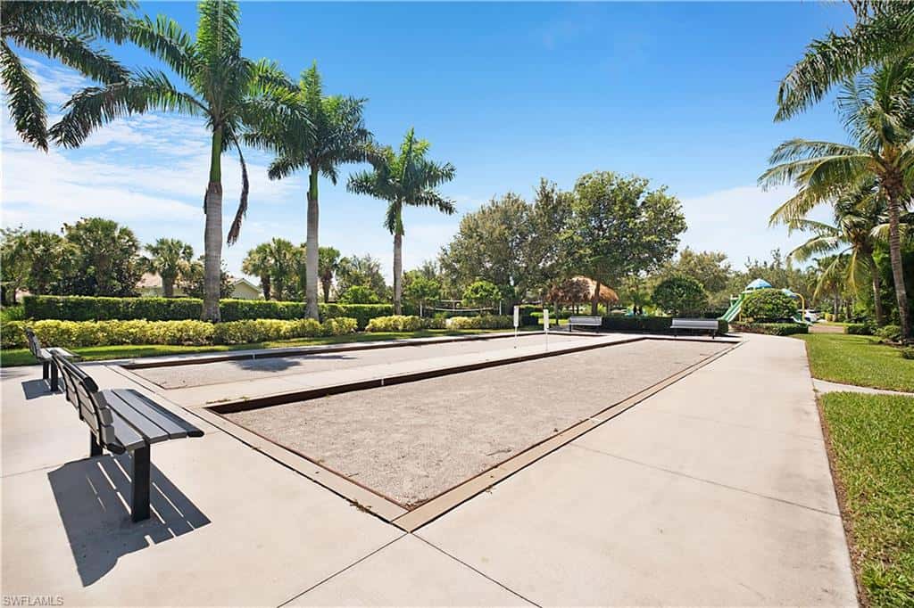 2034 Tamarron Ln, Naples, photo 35