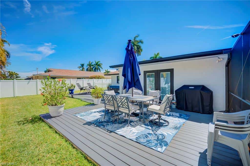 1089 Town And River Dr, Fort Myers, photo 24