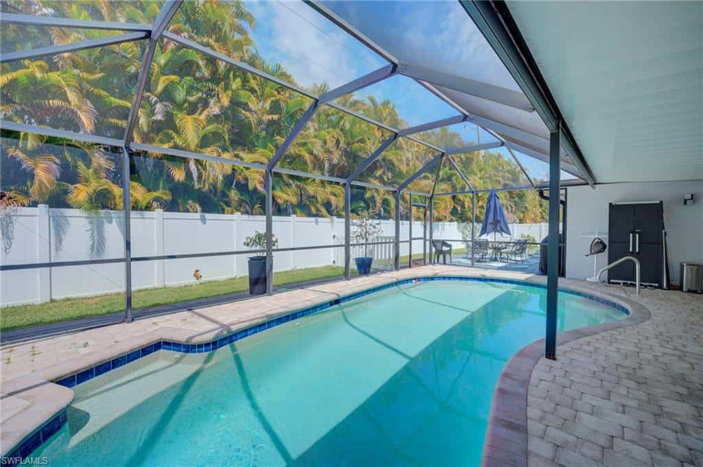 1089 Town And River Dr, Fort Myers, photo 19