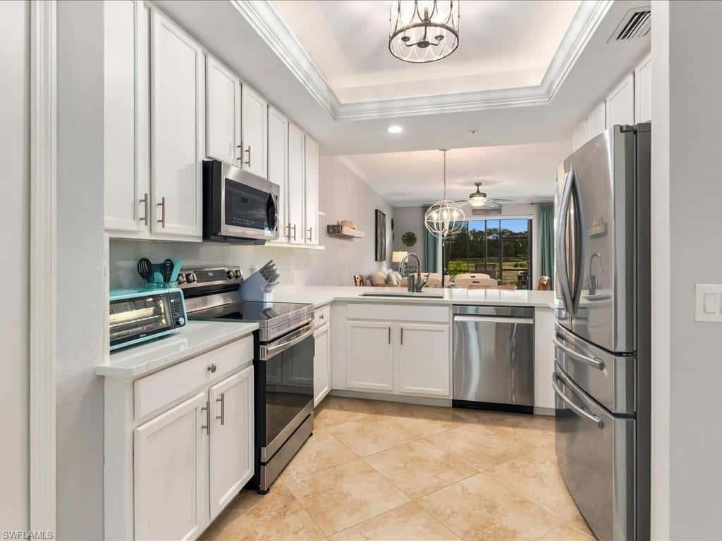 9840 Venezia Cir #815, Naples, photo 6
