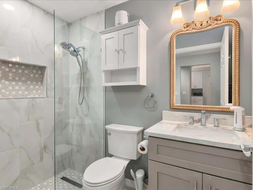 9840 Venezia Cir #815, Naples, photo 17