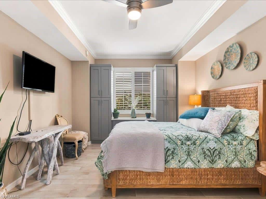 9840 Venezia Cir #815, Naples, photo 12