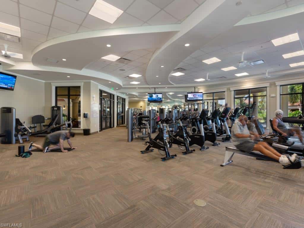 9840 Venezia Cir #815, Naples, photo 28