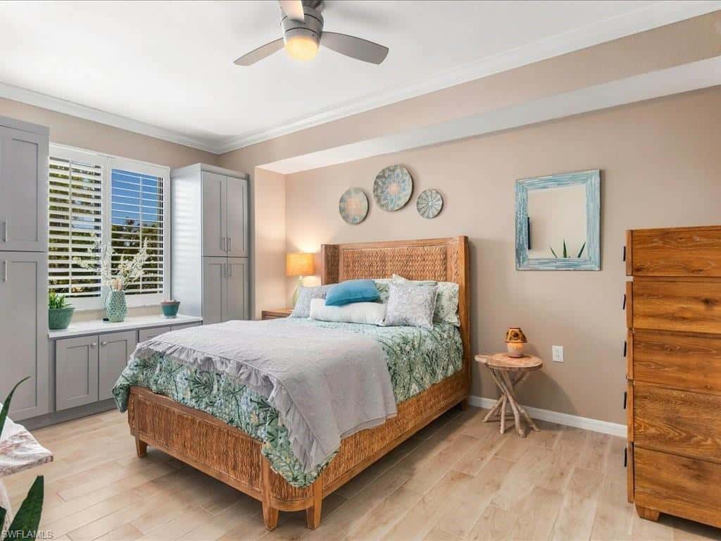 9840 Venezia Cir #815, Naples, photo 11