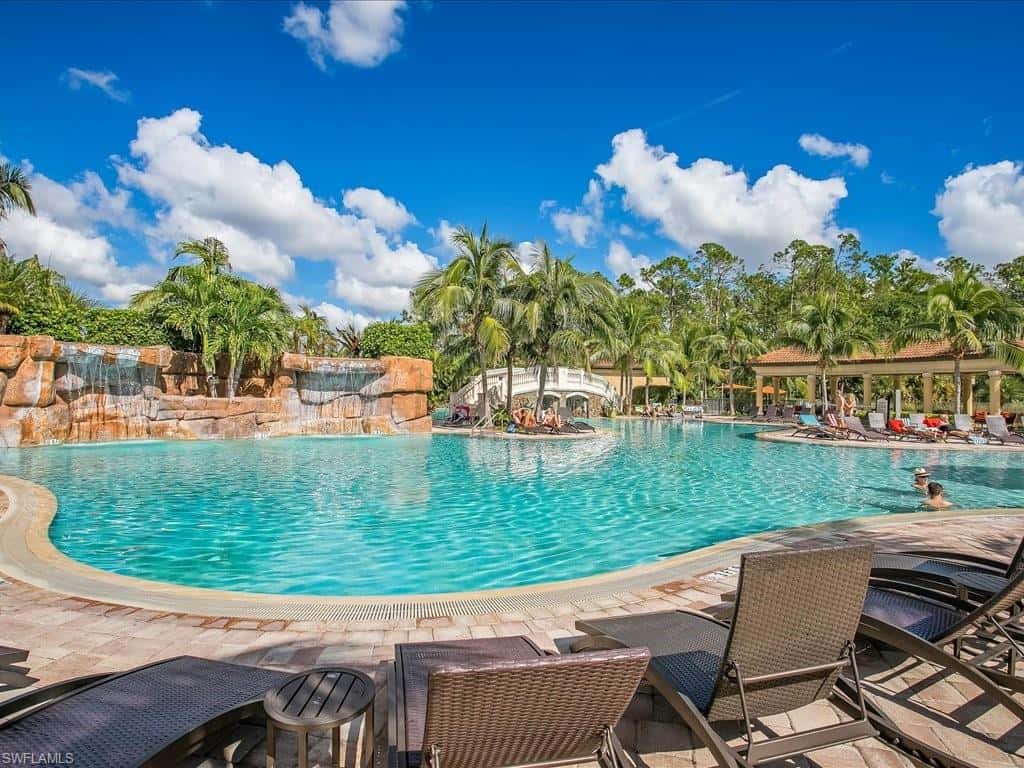 9840 Venezia Cir #815, Naples, photo 25
