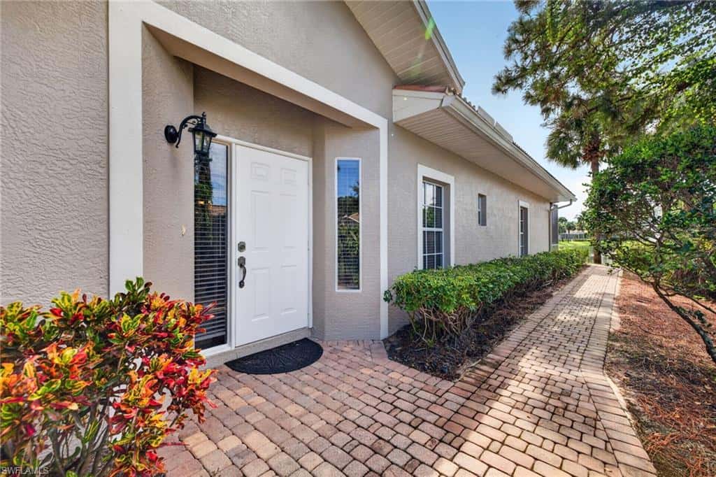 23170 Coconut Shores Dr, Estero, photo 5