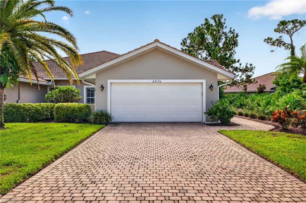 23170 Coconut Shores Dr, Estero, photo 4