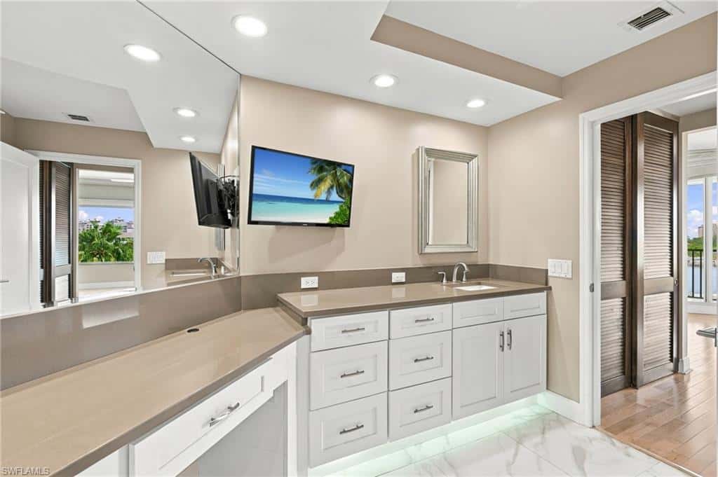 430 Cove Tower Dr #501, Naples, photo 15