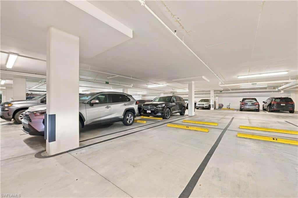 1060 Borghese Ln #205, Naples, photo 28