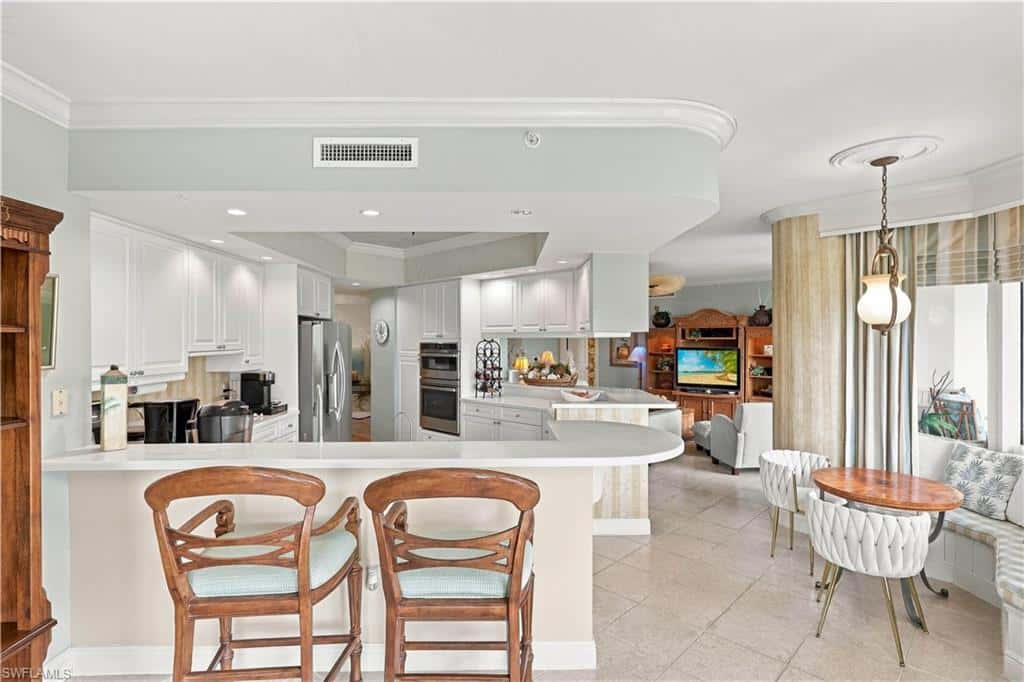 1060 Borghese Ln #205, Naples, photo 9