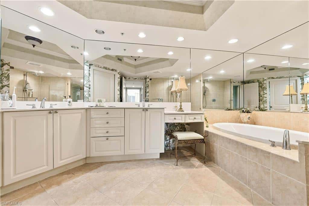 1060 Borghese Ln #205, Naples, photo 19