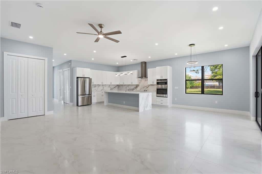 27659 Franklin St, Bonita Springs, photo 6