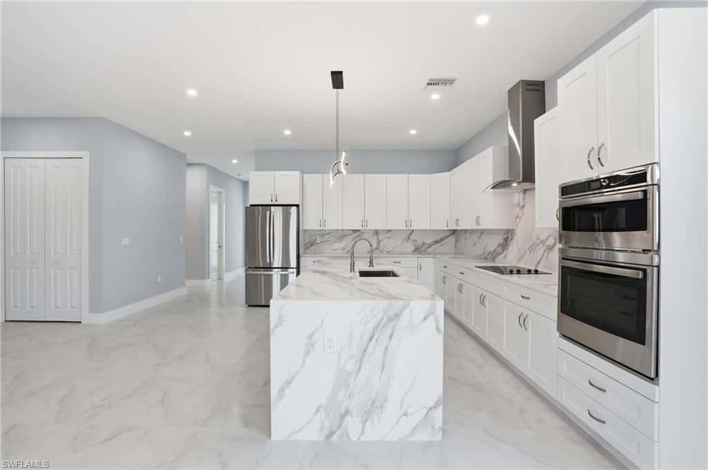27659 Franklin St, Bonita Springs, photo 13