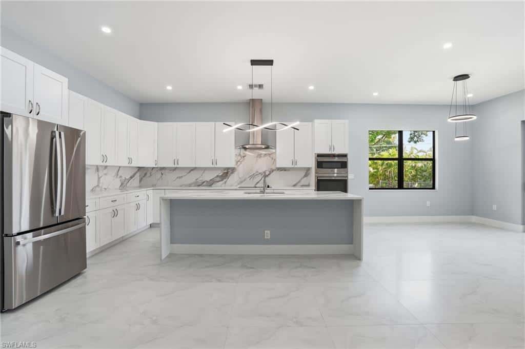 27659 Franklin St, Bonita Springs, photo 9