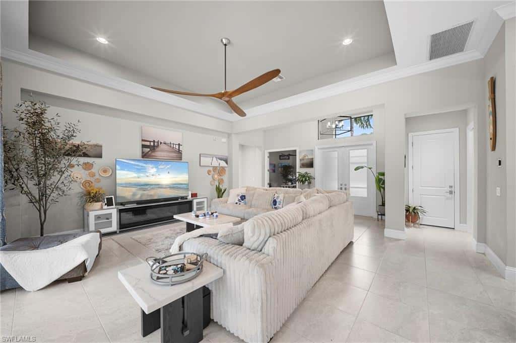 9796 Strike Ln, Bonita Springs, photo 6