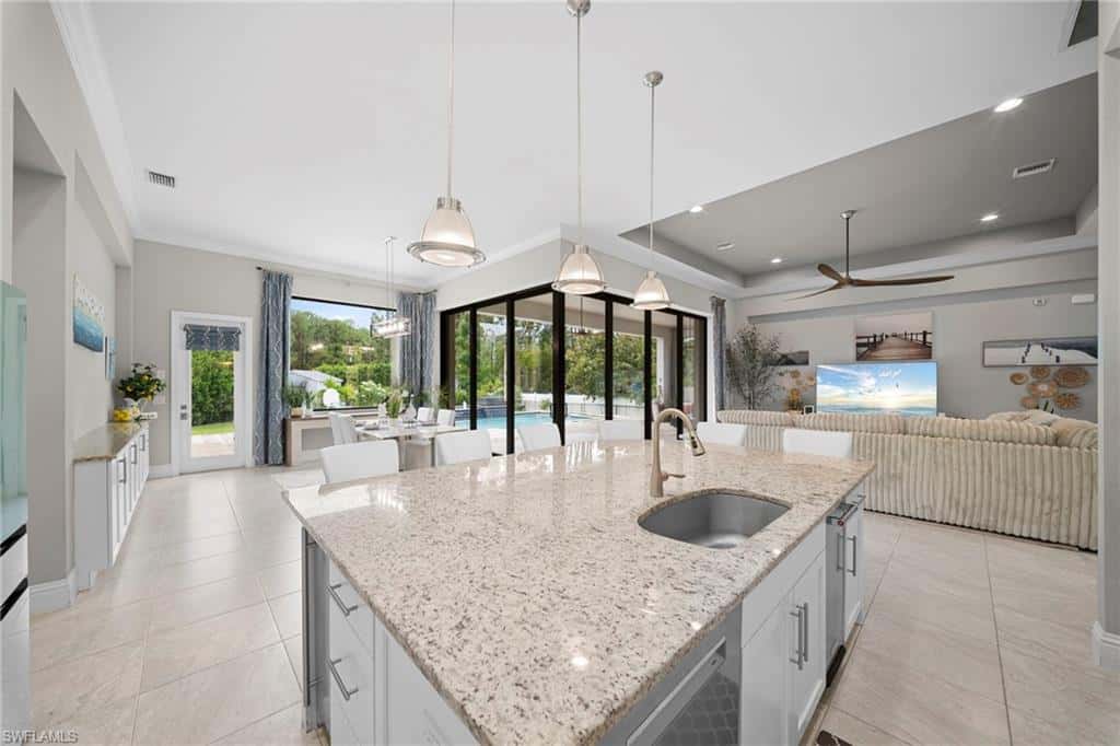 9796 Strike Ln, Bonita Springs, photo 10