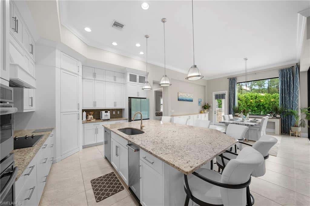 9796 Strike Ln, Bonita Springs, photo 11