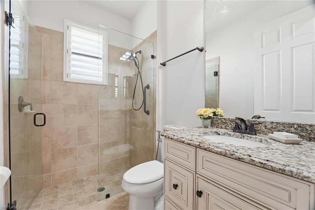 2906 Aviamar Cir, Naples, photo 24