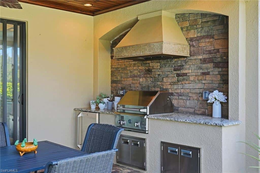 2906 Aviamar Cir, Naples, photo 30