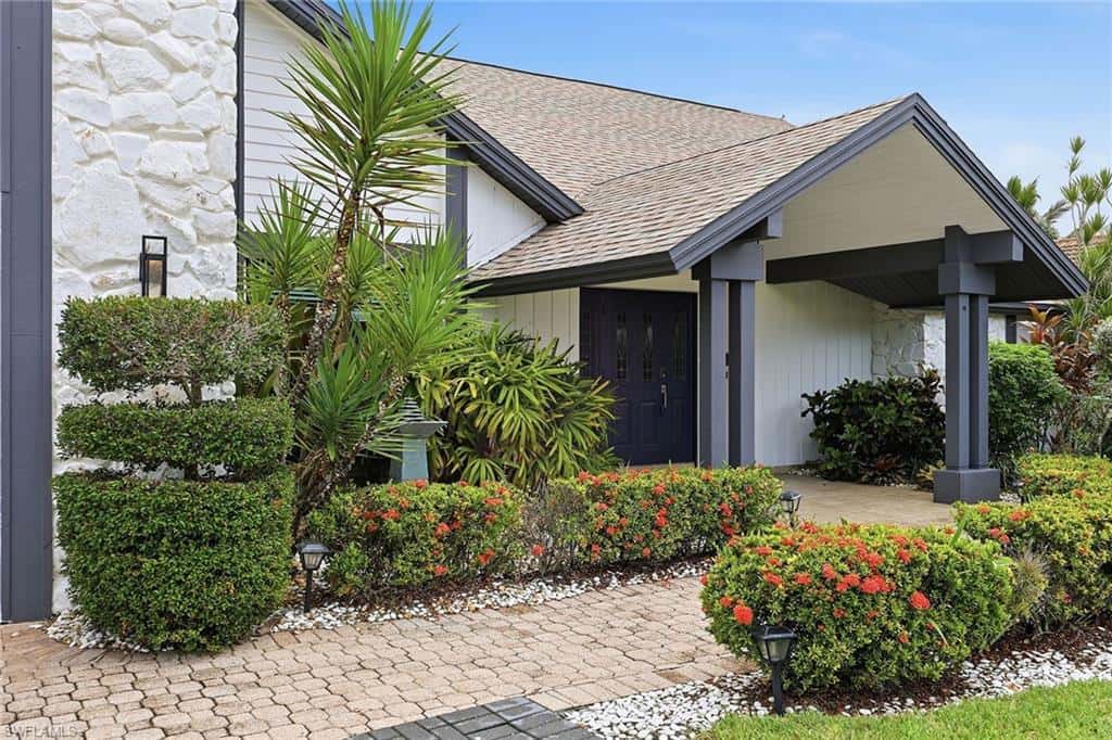 2529 Kings Lake Blvd, Naples, photo 4