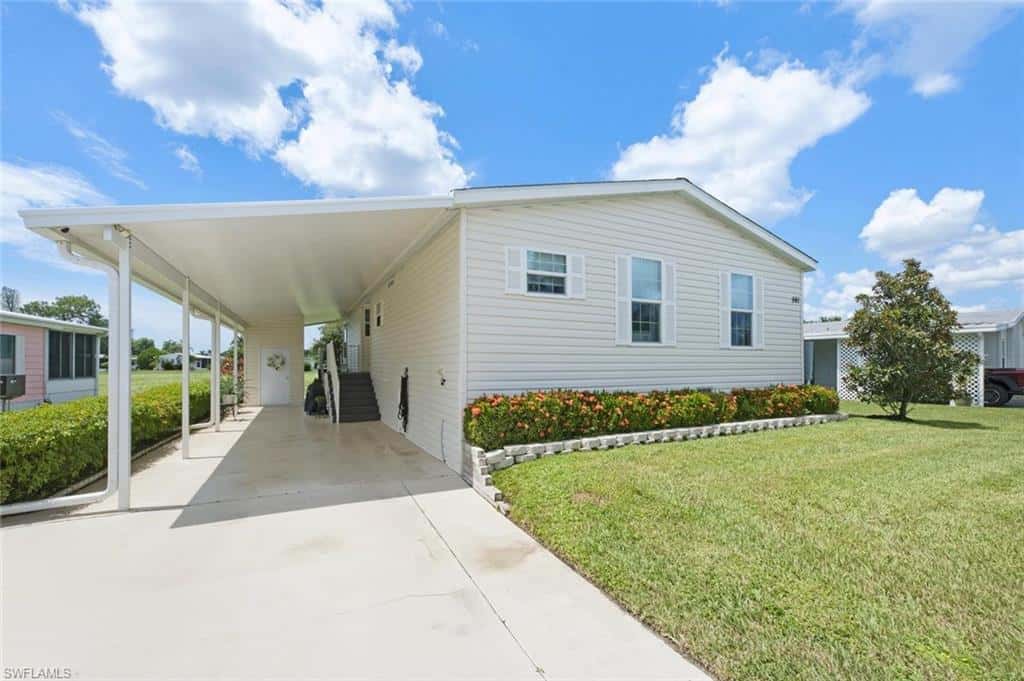 561 Charlemagne Blvd, Naples, photo 27