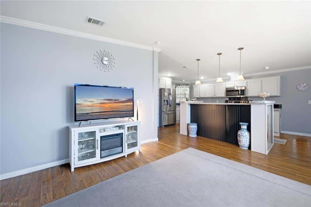 561 Charlemagne Blvd, Naples, photo 13