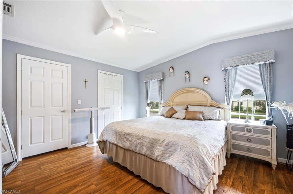 561 Charlemagne Blvd, Naples, photo 16