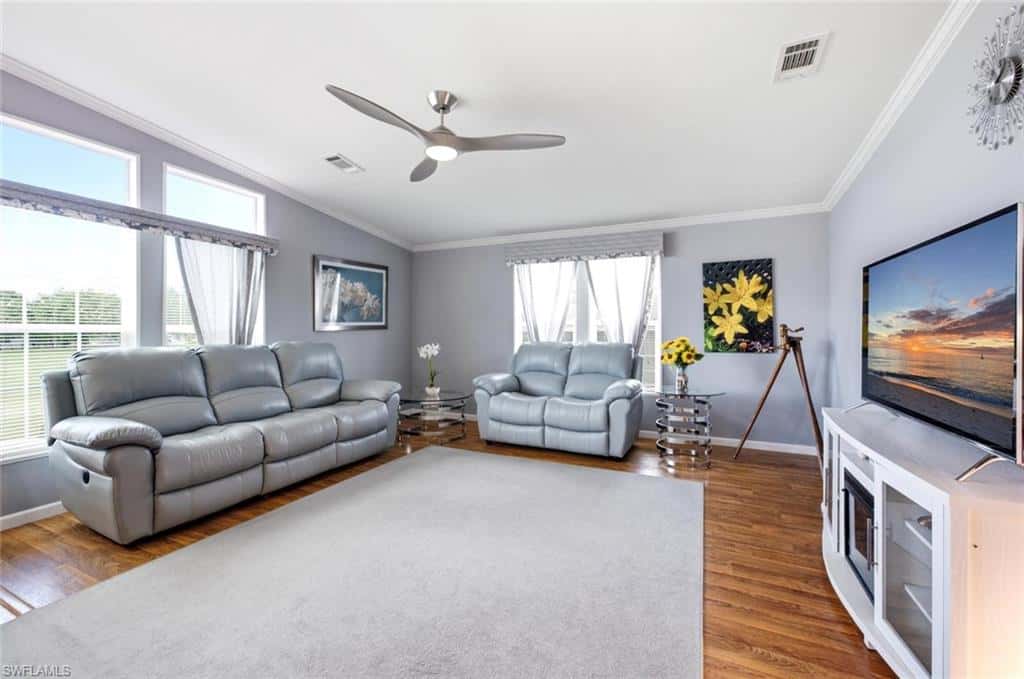 561 Charlemagne Blvd, Naples, photo 12
