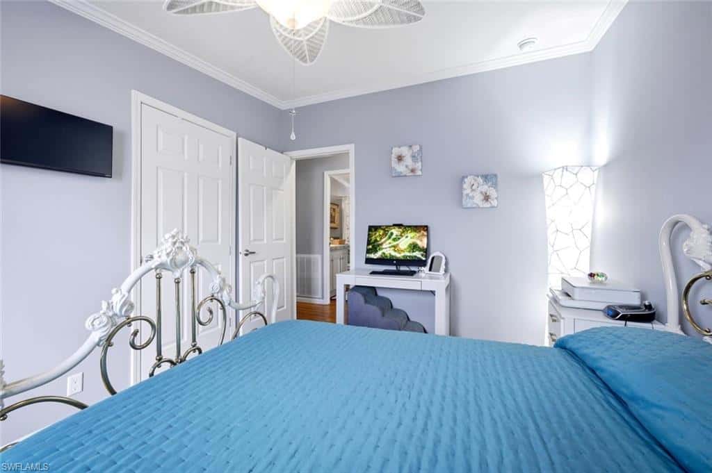 561 Charlemagne Blvd, Naples, photo 20