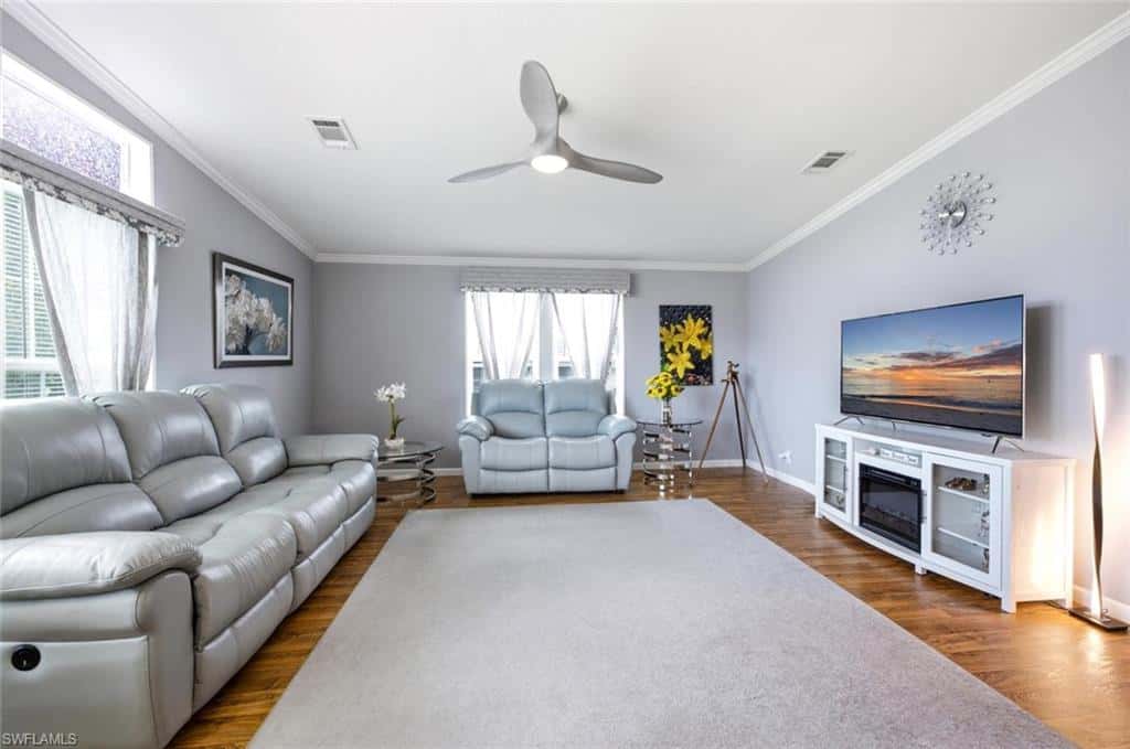 561 Charlemagne Blvd, Naples, photo 10