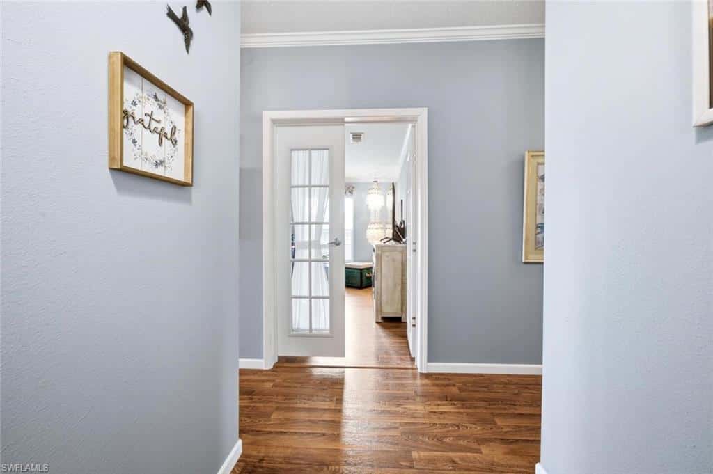 561 Charlemagne Blvd, Naples, photo 14