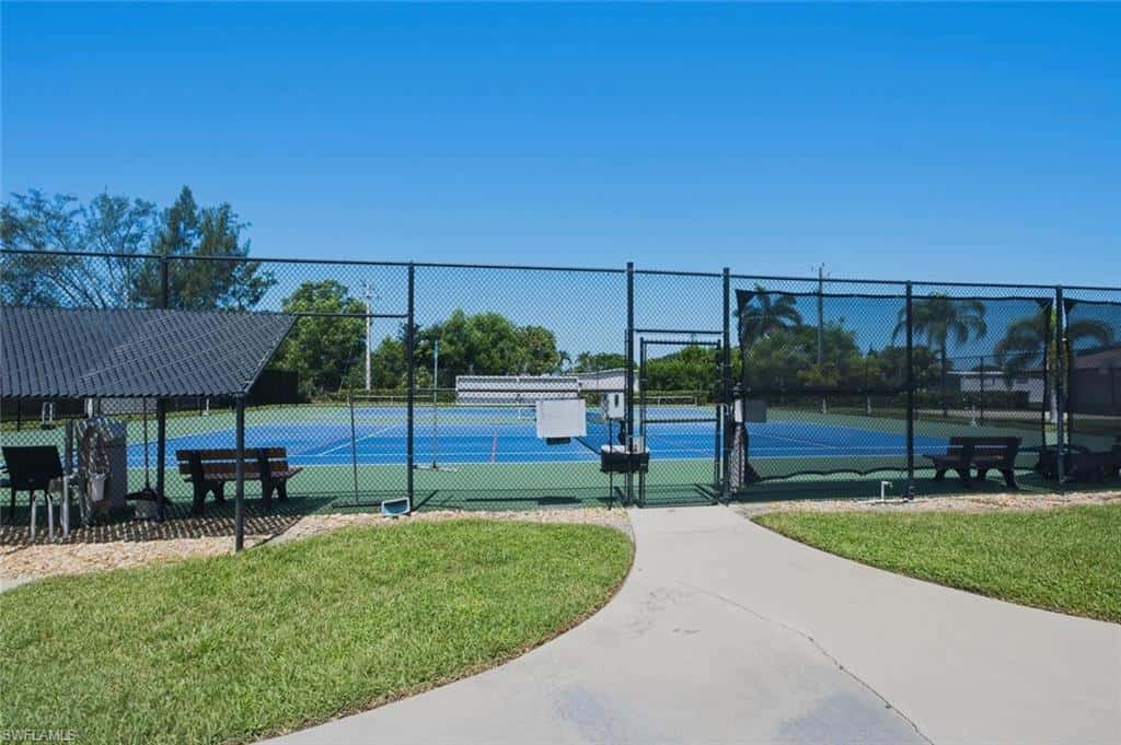 561 Charlemagne Blvd, Naples, photo 37