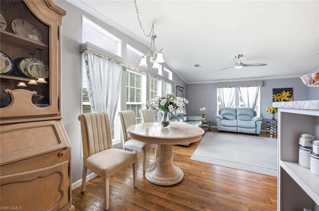 561 Charlemagne Blvd, Naples, photo 8