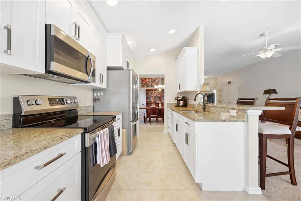 10038 Oakhurst Way, Fort Myers, photo 8